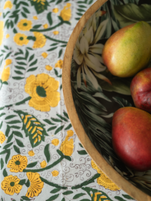 annahs tablecloths