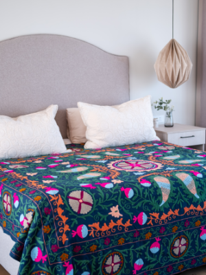 annahs navy throw